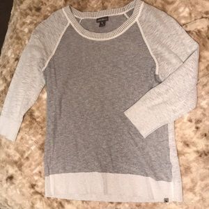 Eddie Bauer 3/4 sleeve sweater